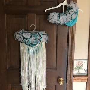 Two-piece hula costume